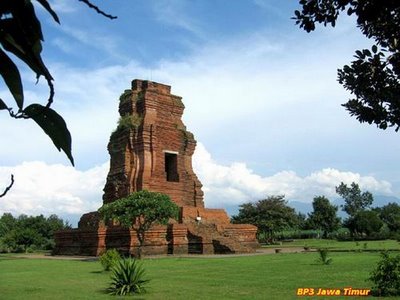 Kisah tersembunyi di balik runtuhnya Kerajaan Majapahit : Penyebab mengapa Indonesia menjadi bangsa tempe ? 1