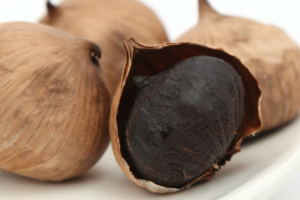 Ternyata Ini 7 Manfaat Bawang Lanang Hitam