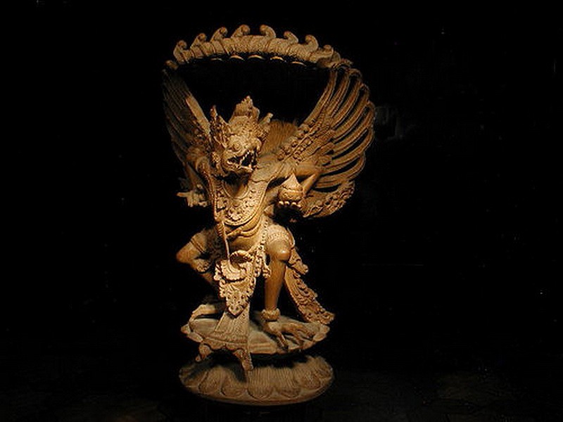 Mitos dan Lambang Burung Garuda 3 lambang garuda wisnu